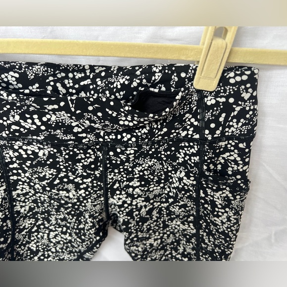 Lululemon Croo pants - Picture 2 of 5